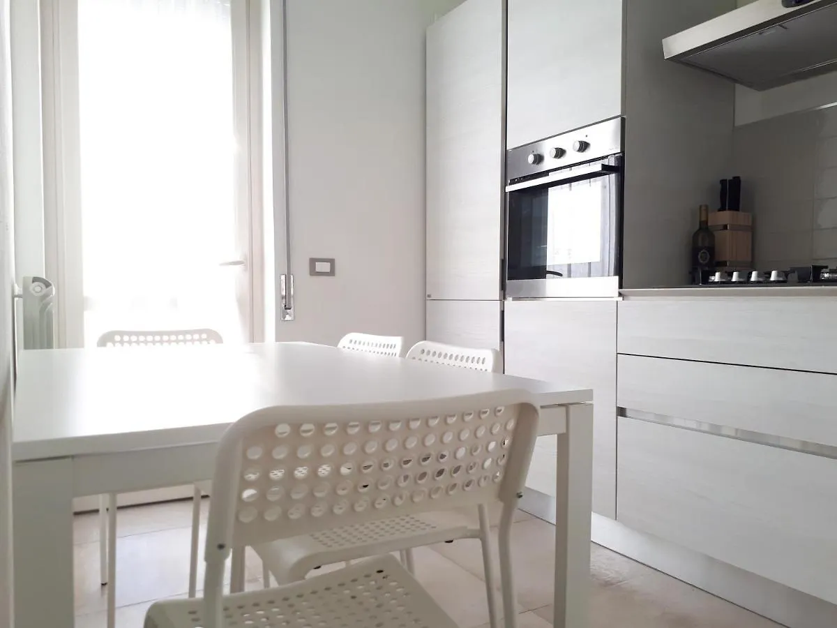Casa Di Nicola Apartment Viareggio 0*,