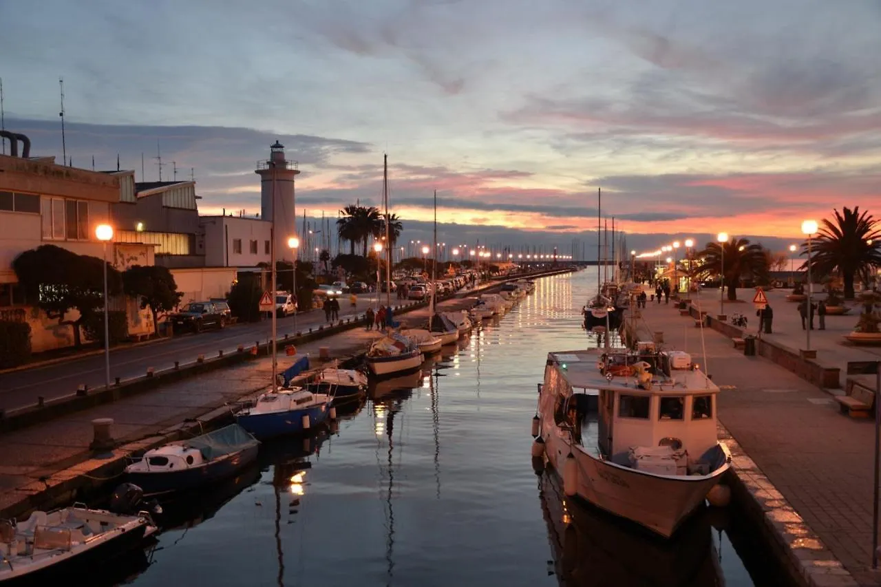 Casa Di Nicola Apartment Viareggio Italy