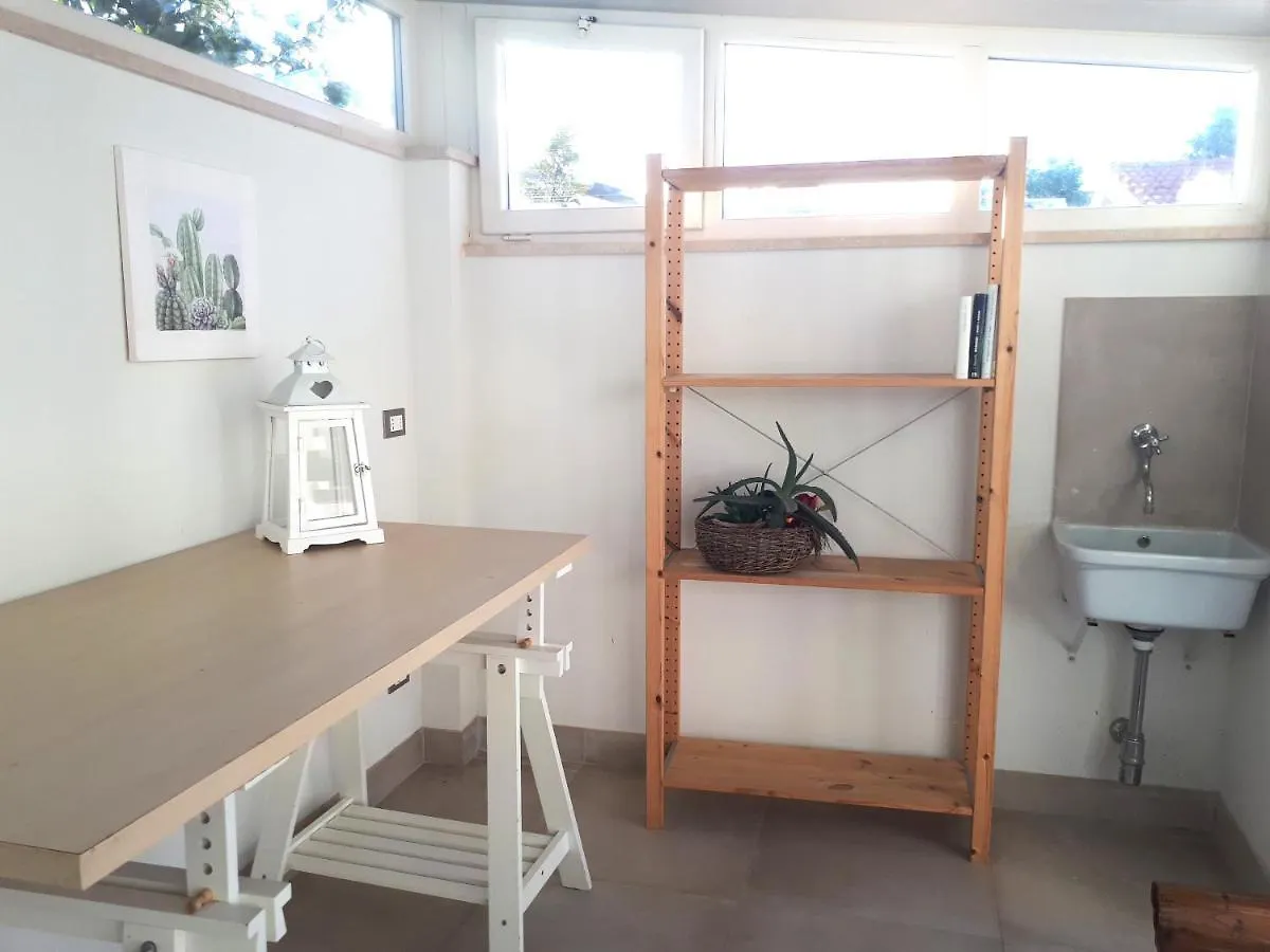 Casa Di Nicola Apartment Viareggio 0*,